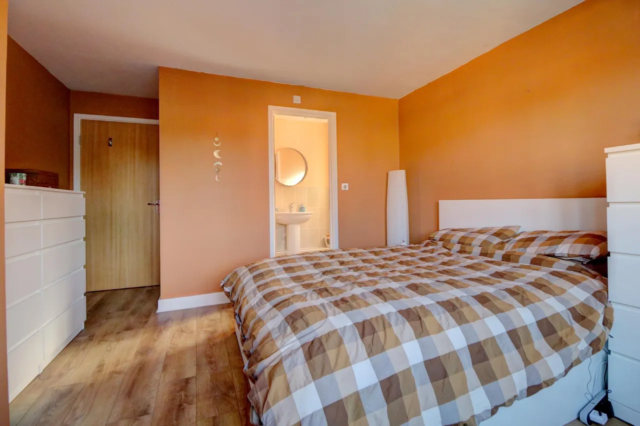 Bryony Drive, Ashford, TN23, photo 10