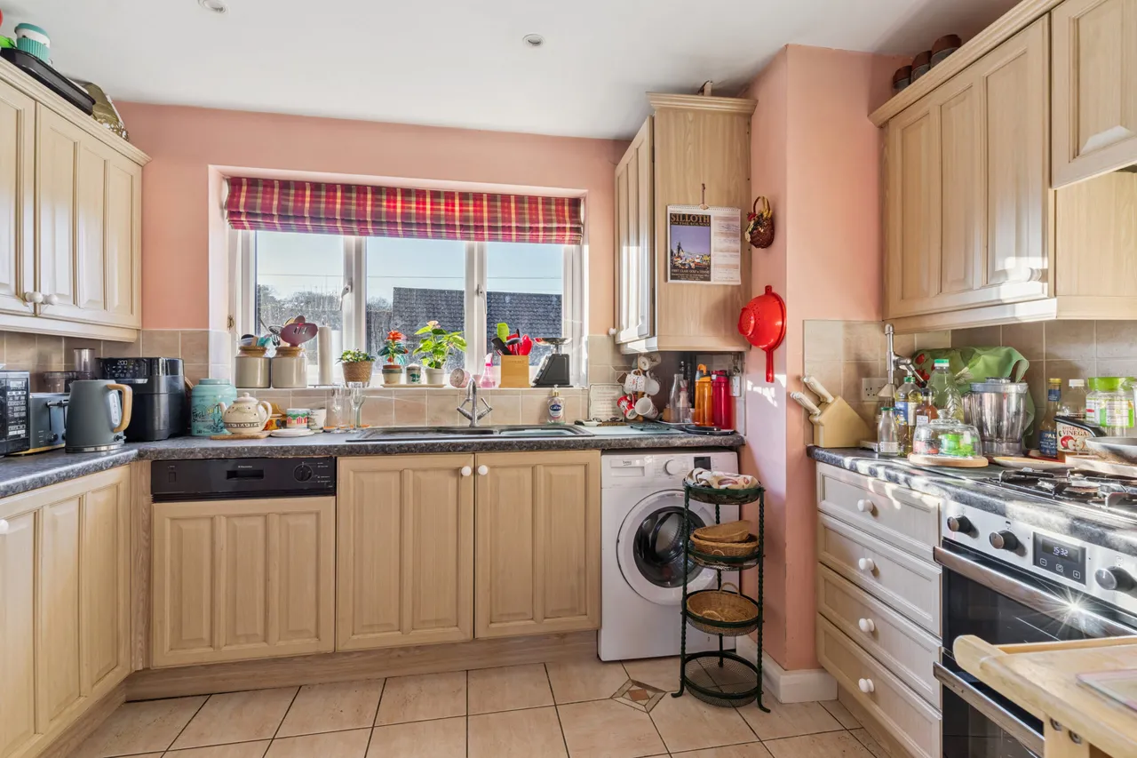 Twin Foxes, Woolmer Green, Knebworth, Knebworth, SG3 6QT, photo 5