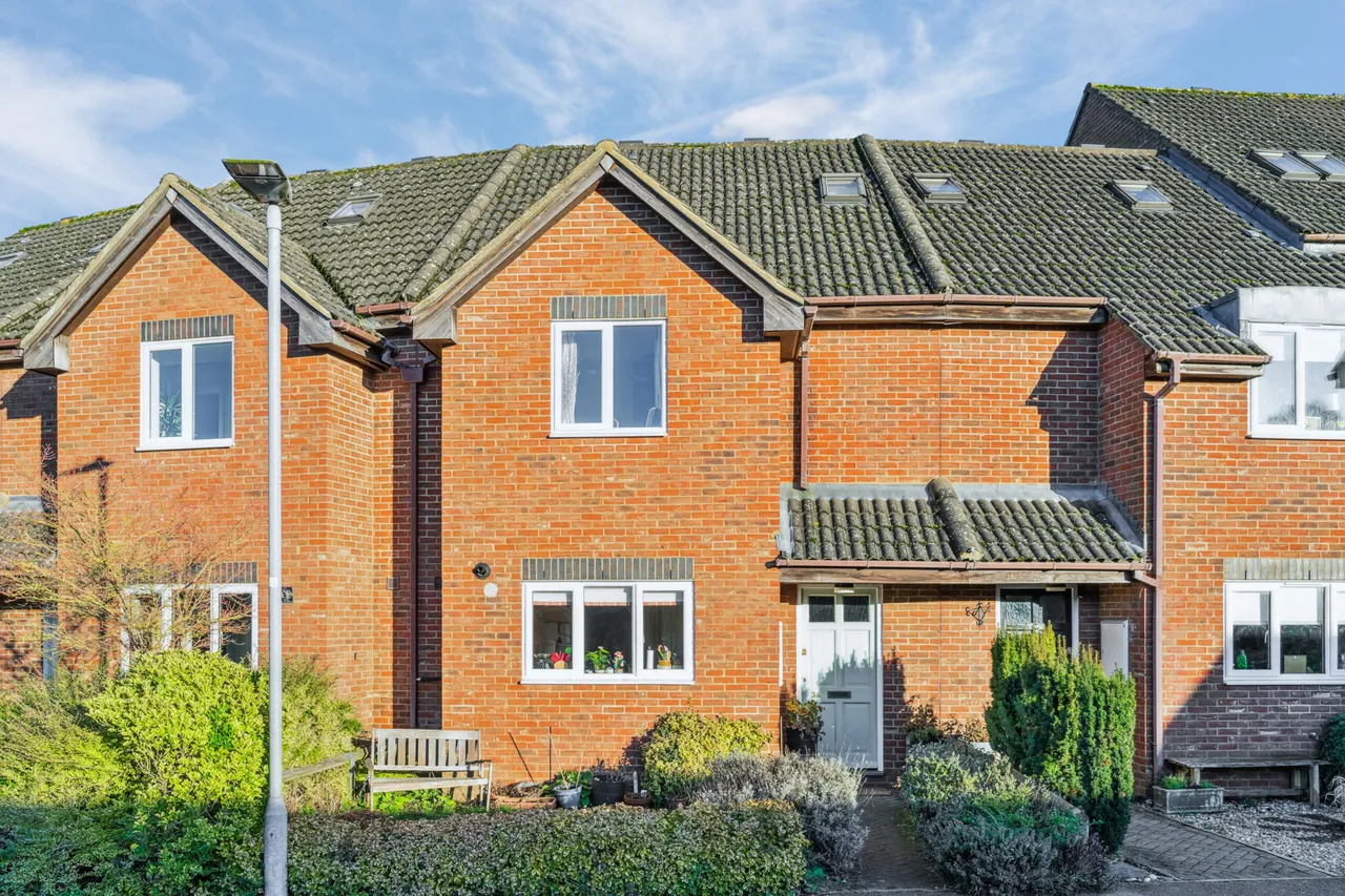 3 bed house for sale — Twin Foxes, Woolmer Green, Knebworth, Knebworth, SG3 6QT