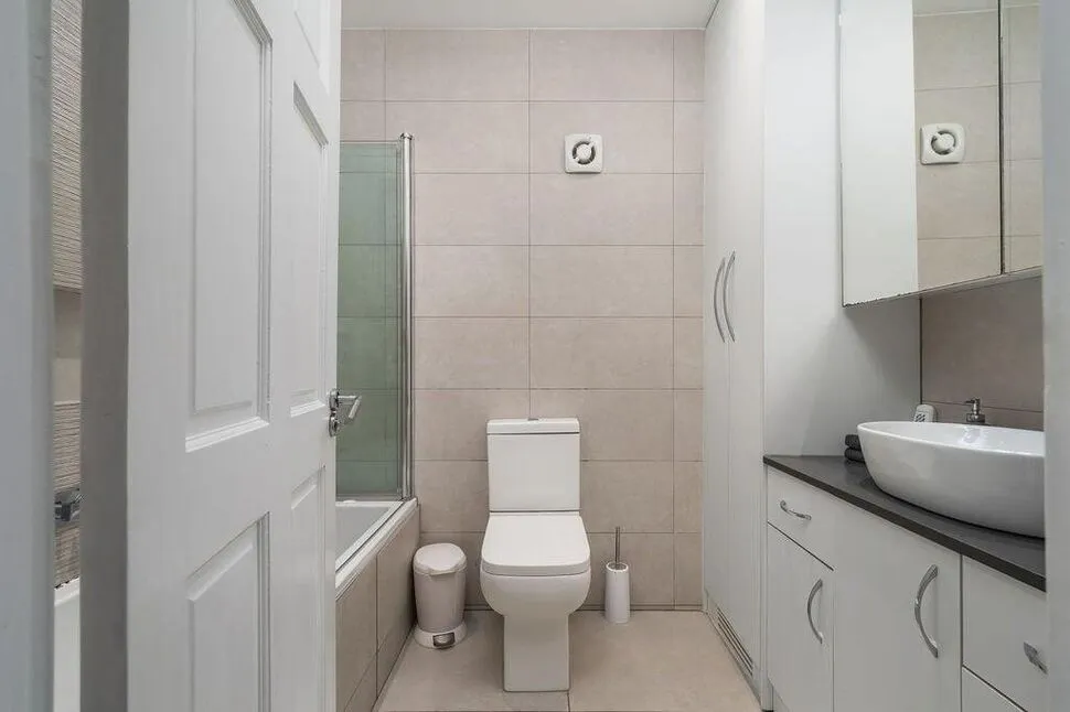 Khartoum Road, London, E13, photo 19