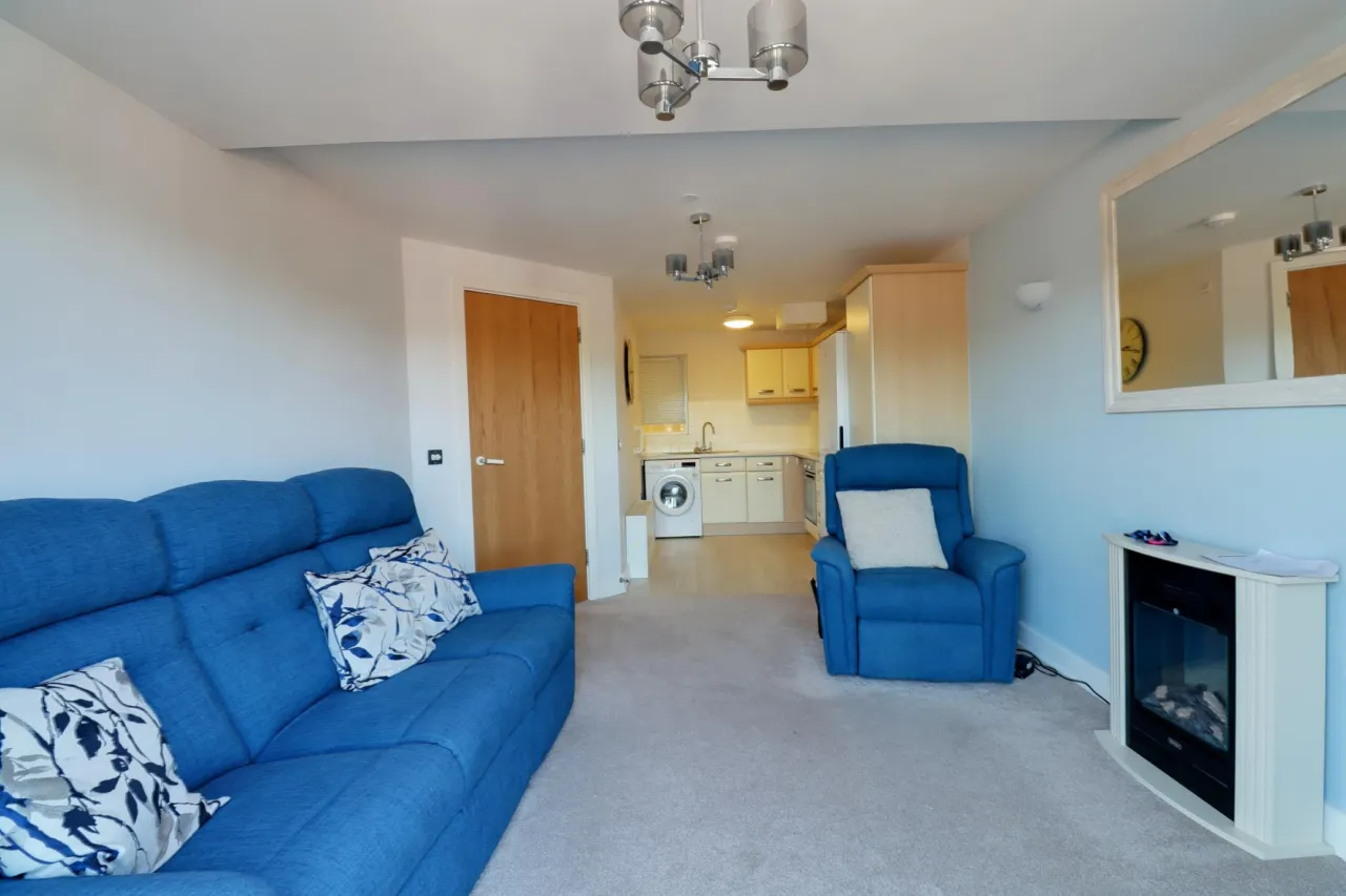 Queens Drive, Nantwich, photo 2
