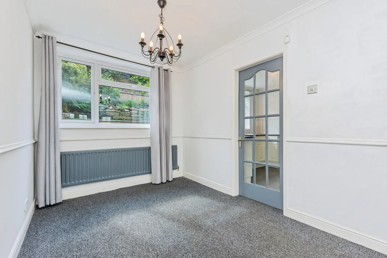 Highfield Drive, Mossley, OL5, photo 6