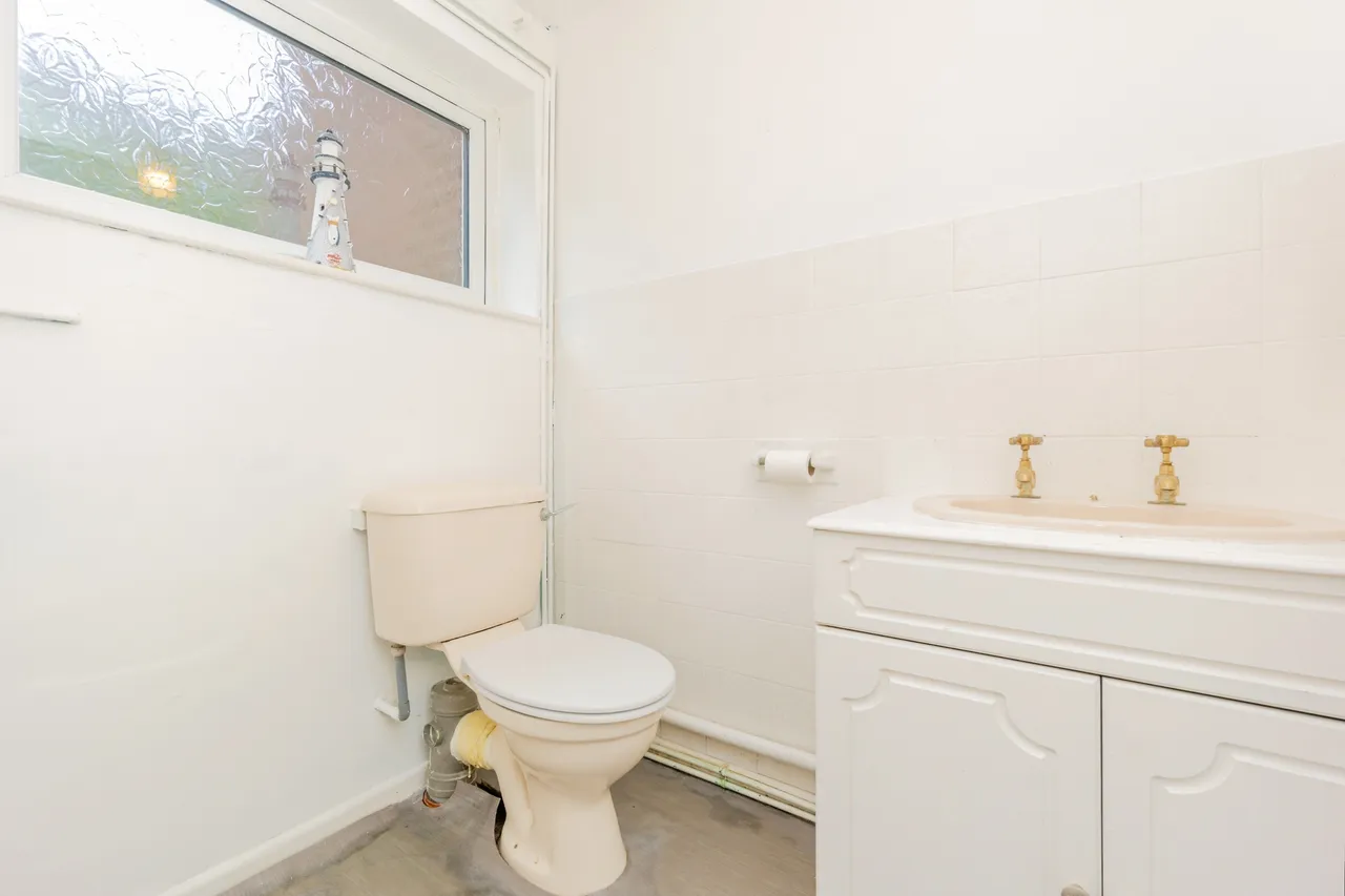 Highfield Drive, Mossley, OL5, photo 11