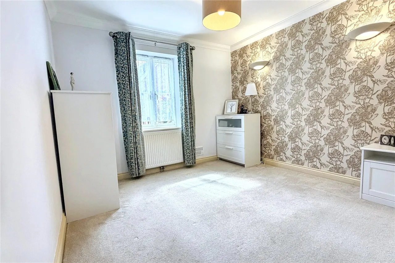 Weaver House, Chantry Court, photo 10