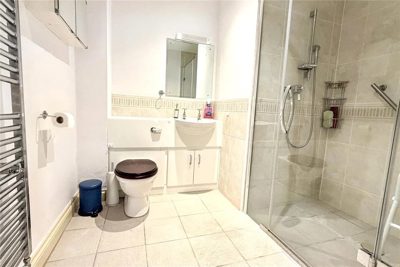 Weaver House, Chantry Court, photo 9