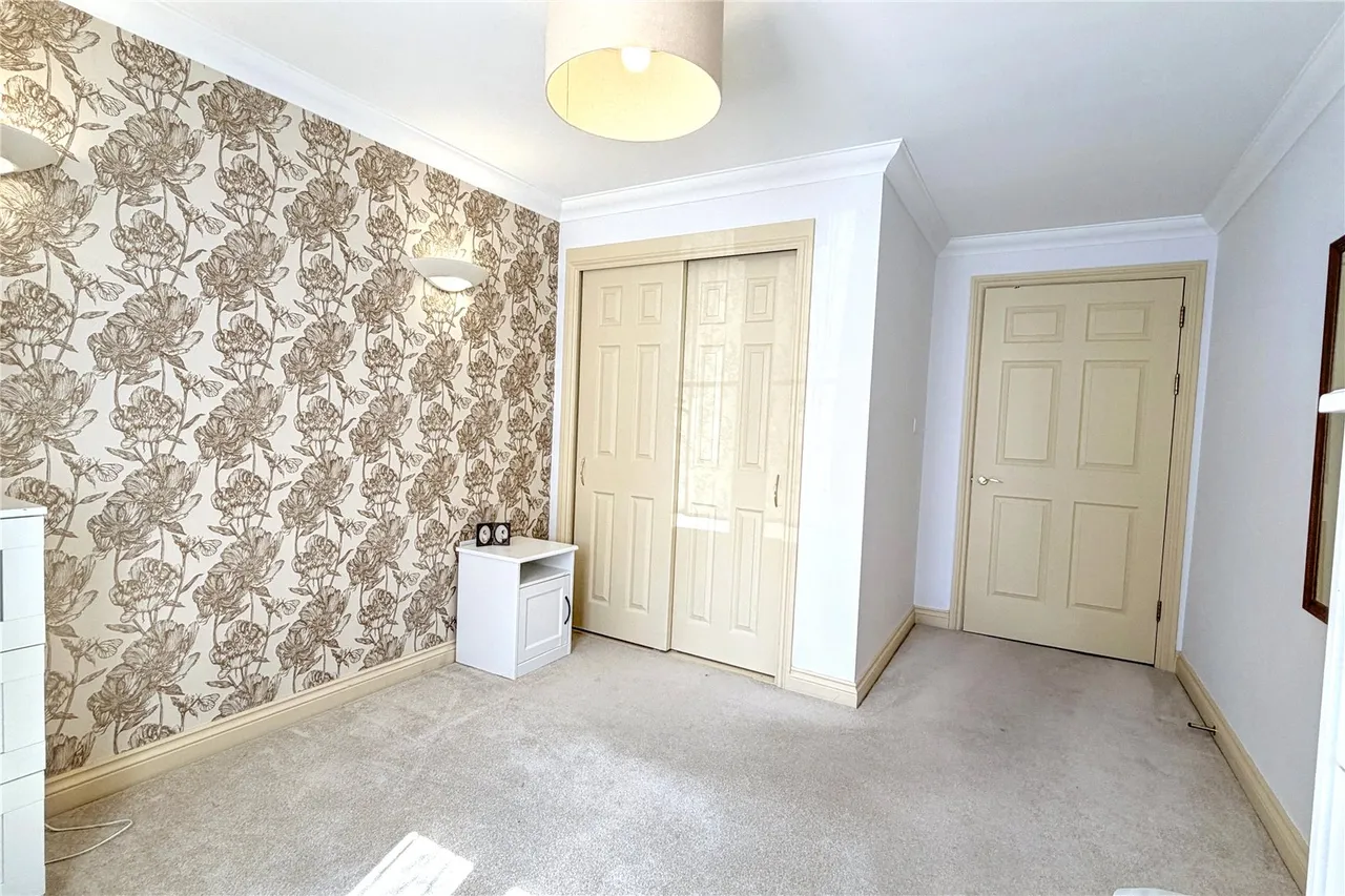 Weaver House, Chantry Court, photo 8