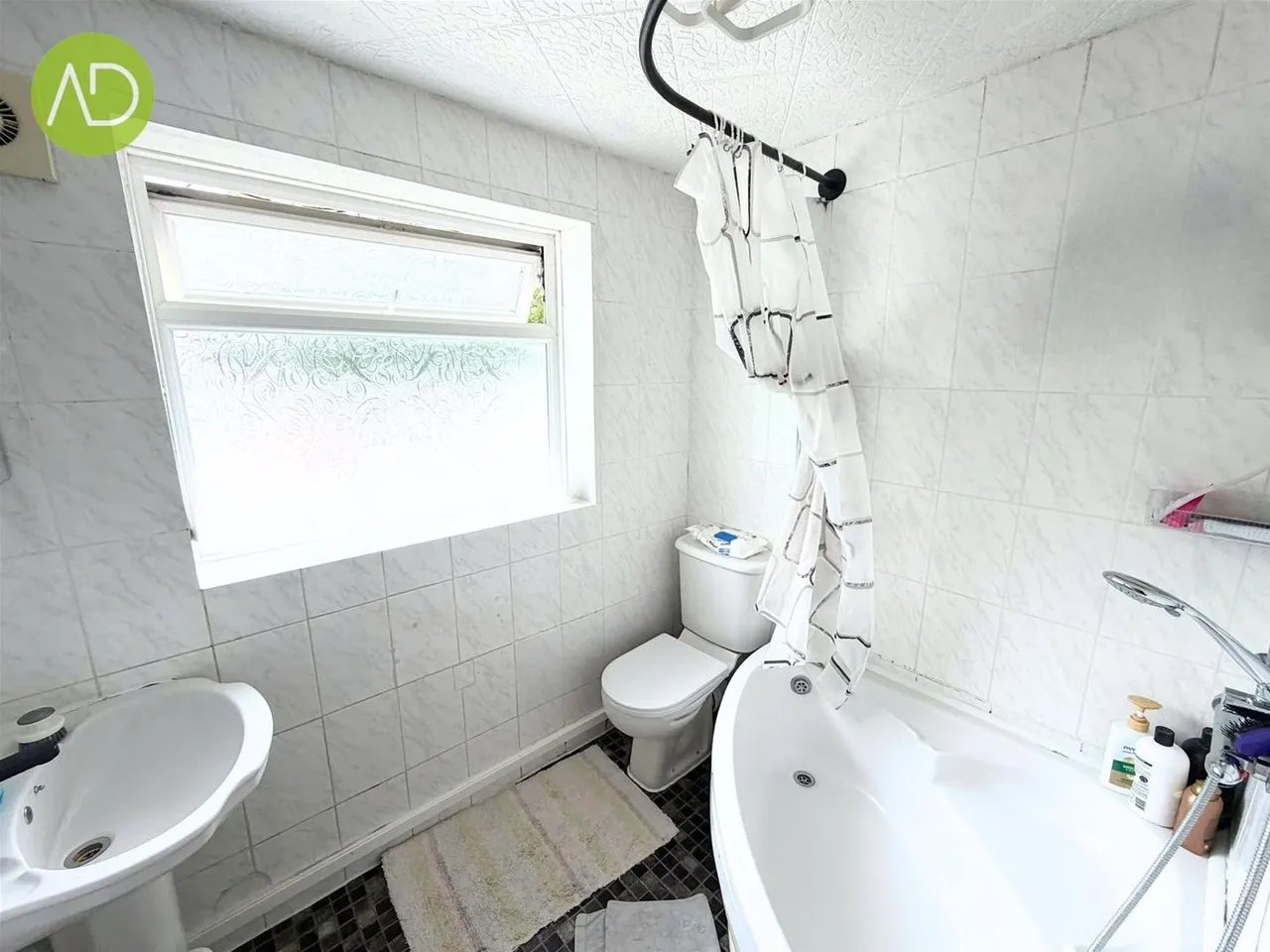 Dudley Avenue, Waltham Cross EN8 8RJ, photo 13