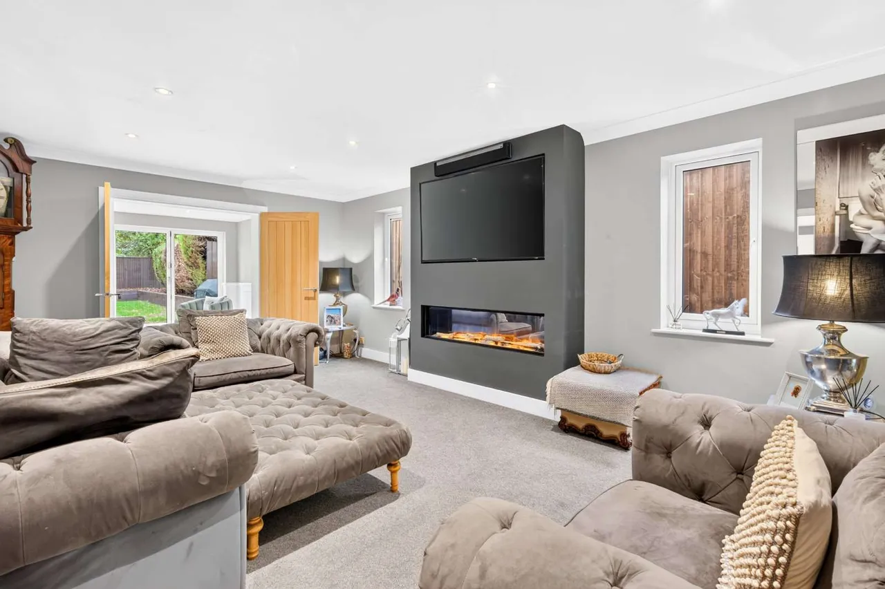 St. Johns Road, Stansted, CM24, photo 7