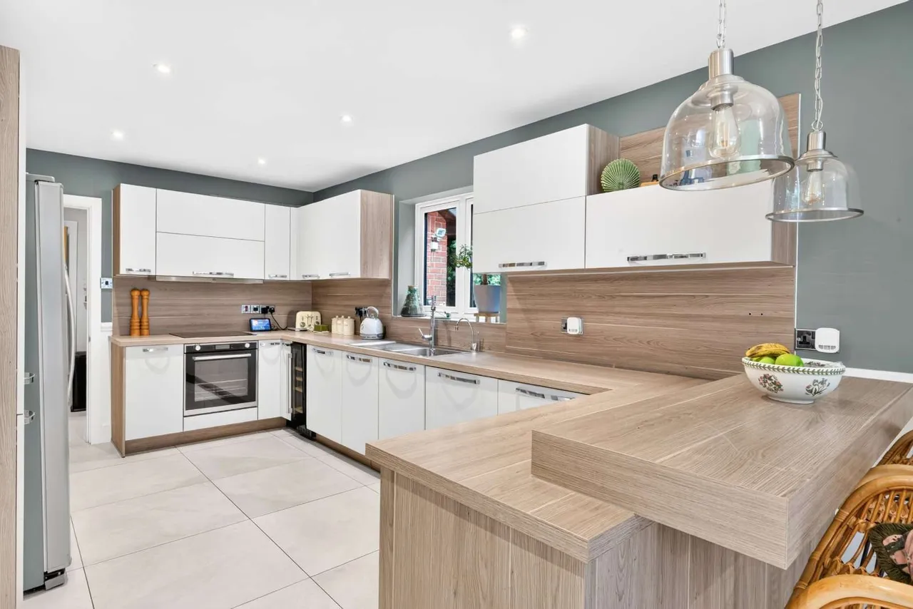 St. Johns Road, Stansted, CM24, photo 4