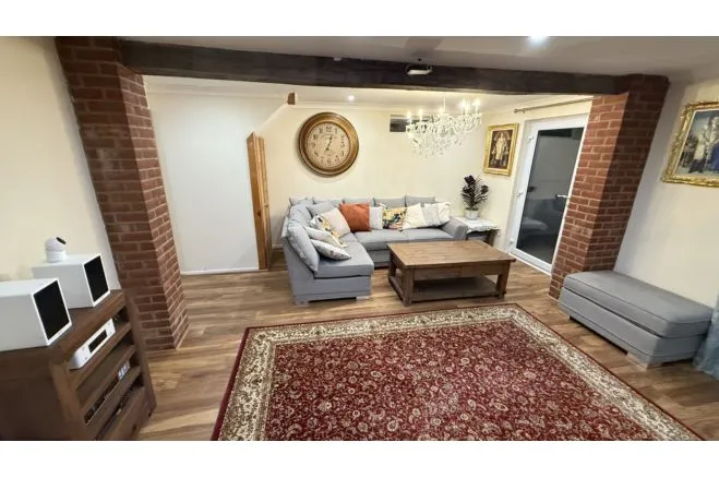 Margetts Place, Rochester, ME2, photo 6