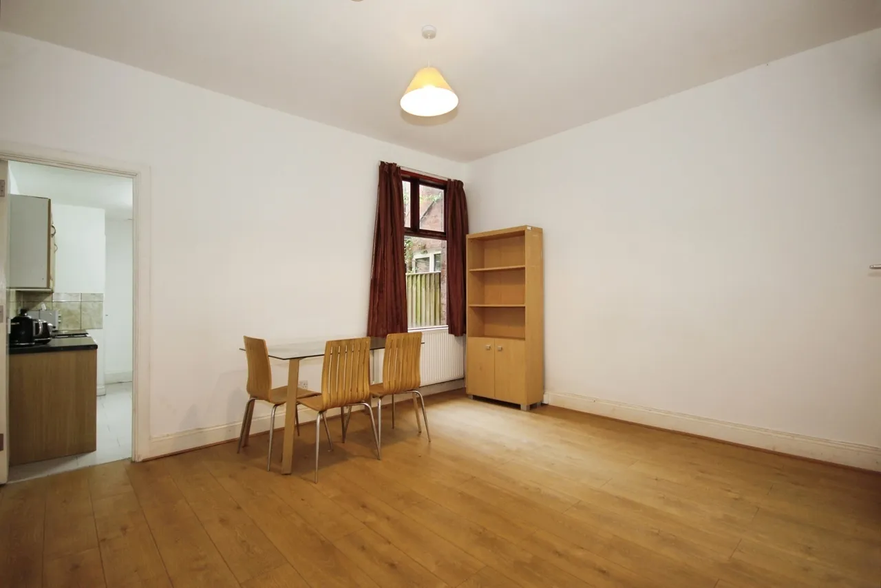 Humber Avenue, Coventry, West Midlands, CV1, photo 4