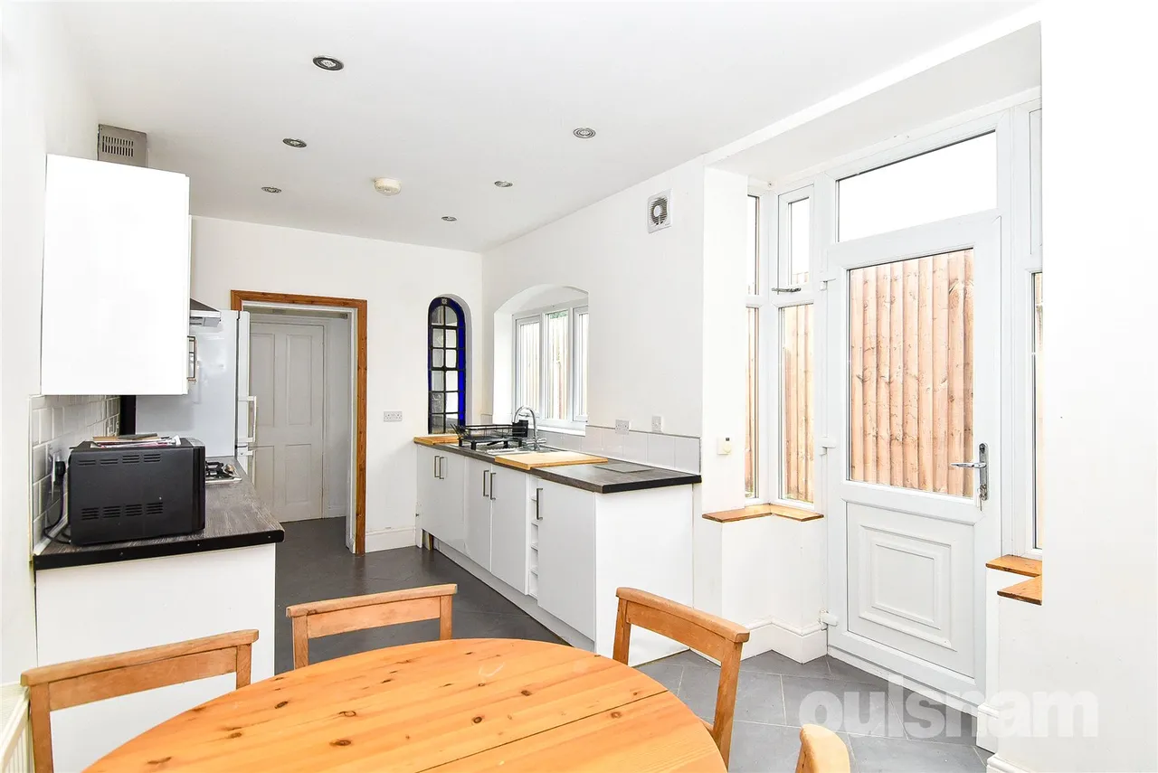 First Avenue, Selly Park, Birmingham, West Midlands, B29 7NS, photo 8