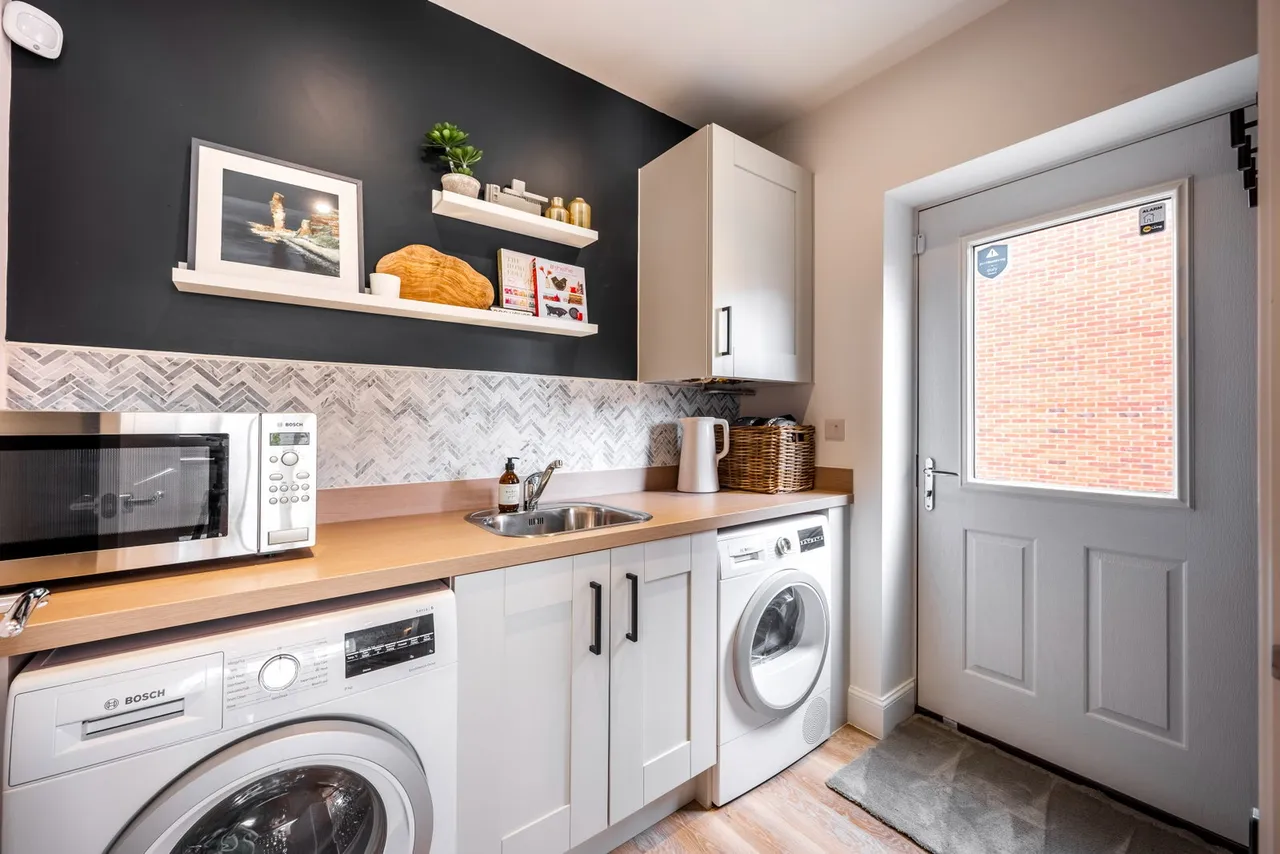 Thompson Way, Streethay, Lichfield, WS13 8GD, photo 8