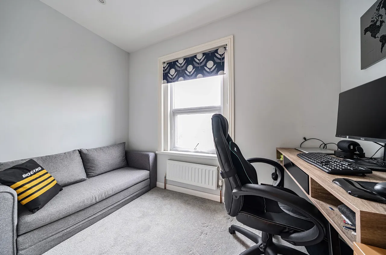 Mayfield Road, Swaythling, SO17, photo 8
