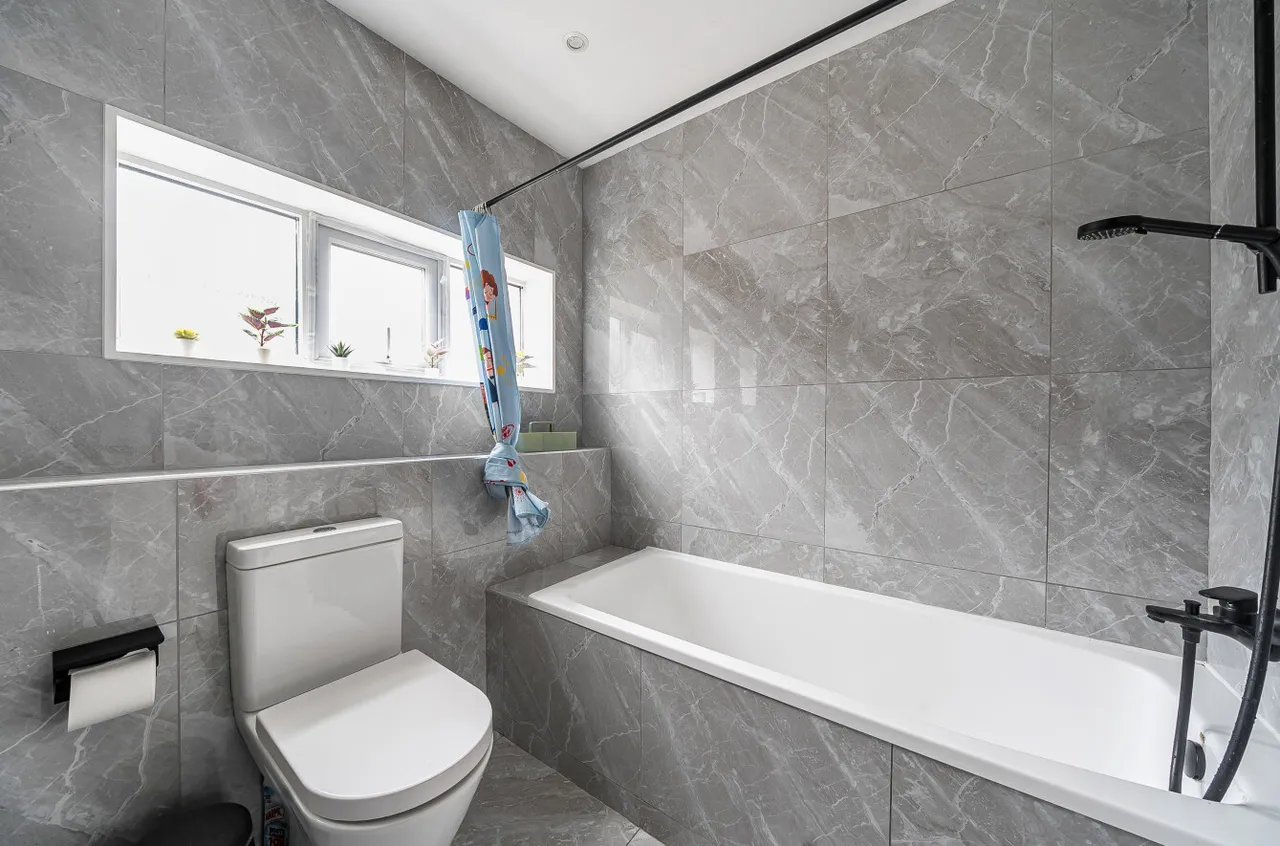 Mayfield Road, Swaythling, SO17, photo 11