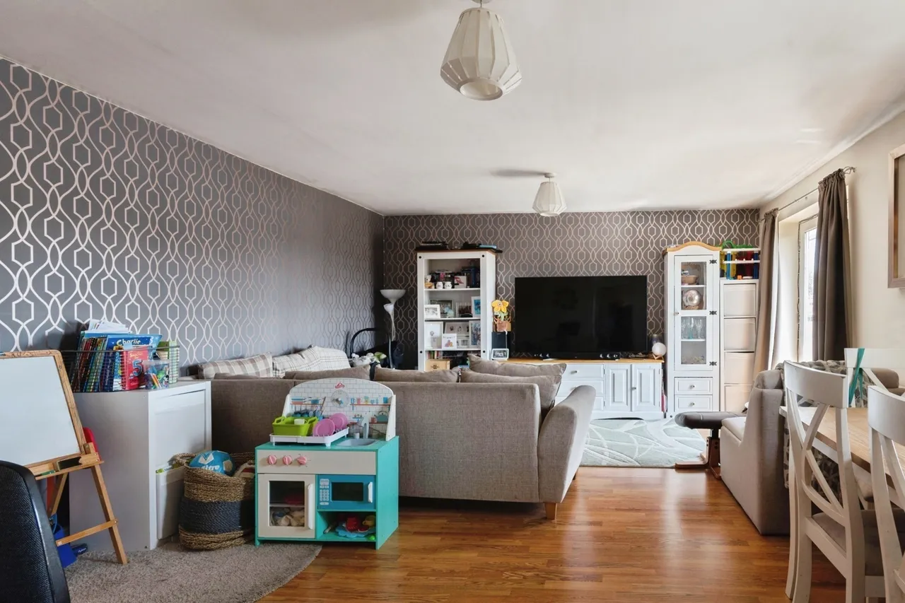 Hogg Lane, Grays, Essex, RM17, photo 8