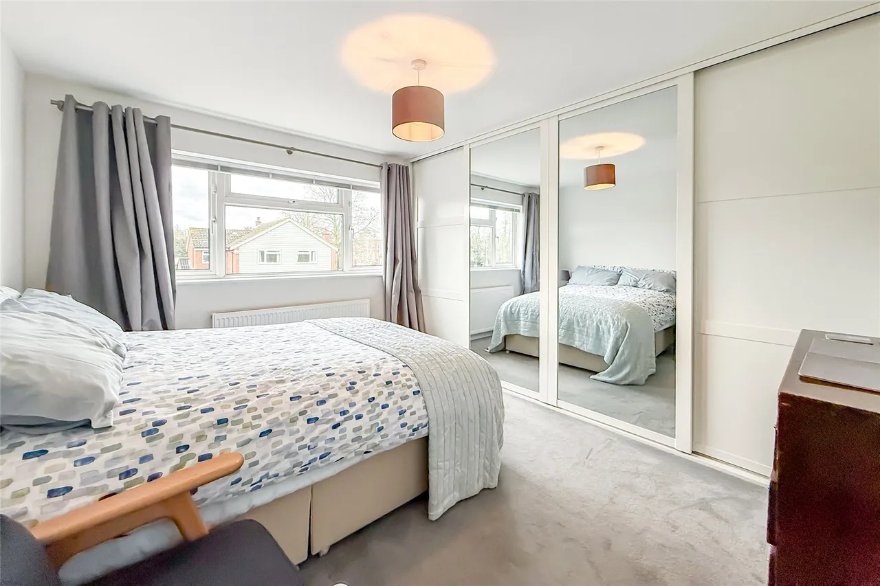 Aplins Close, Harpenden, Hertfordshire, AL5 2PZ, photo 7