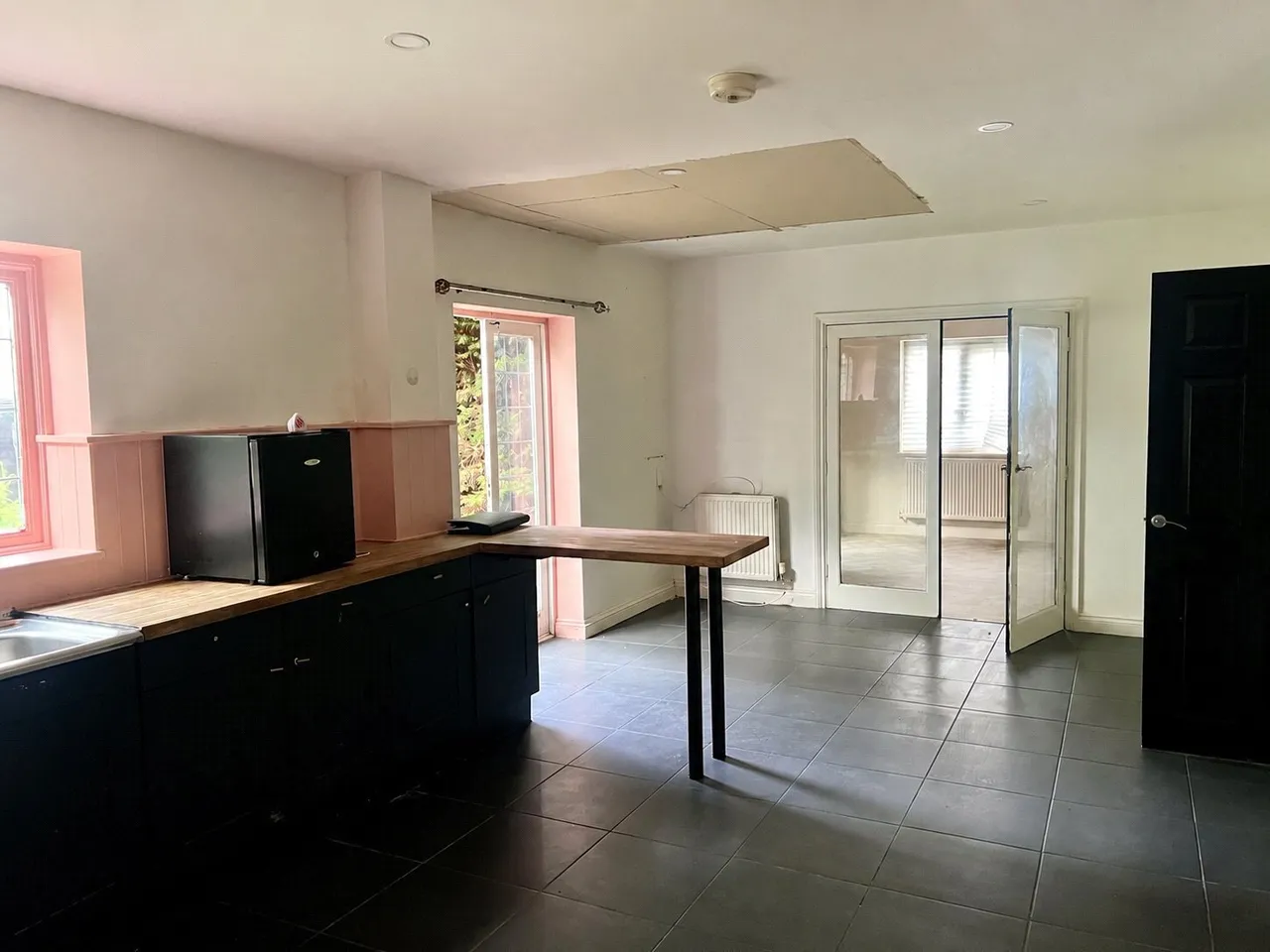 Main Street, Humberstone, LE5, photo 3
