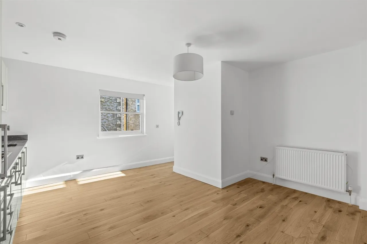 Priory Road, High Wycombe, HP13, photo 6