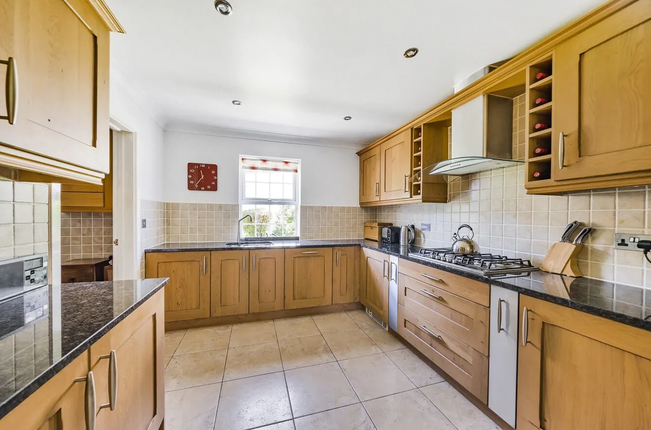 Woodroffe Meadow, Lyme Regis, Dorset, DT7 3NX, photo 3