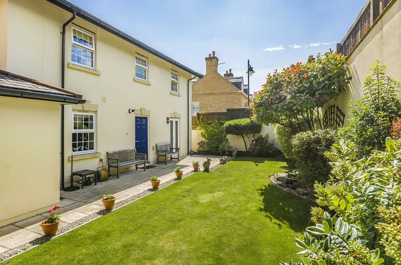 Woodroffe Meadow, Lyme Regis, Dorset, DT7 3NX, photo 15