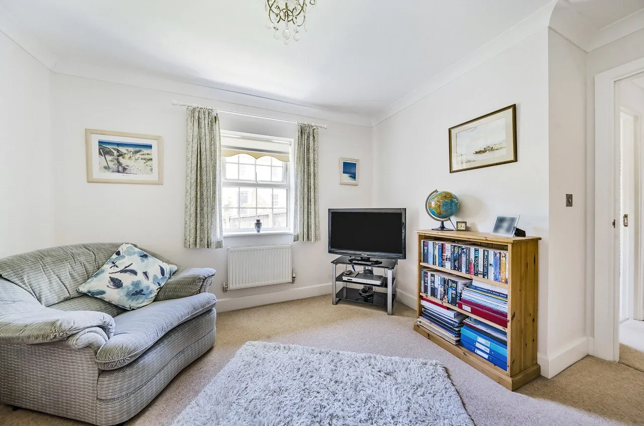 Woodroffe Meadow, Lyme Regis, Dorset, DT7 3NX, photo 9
