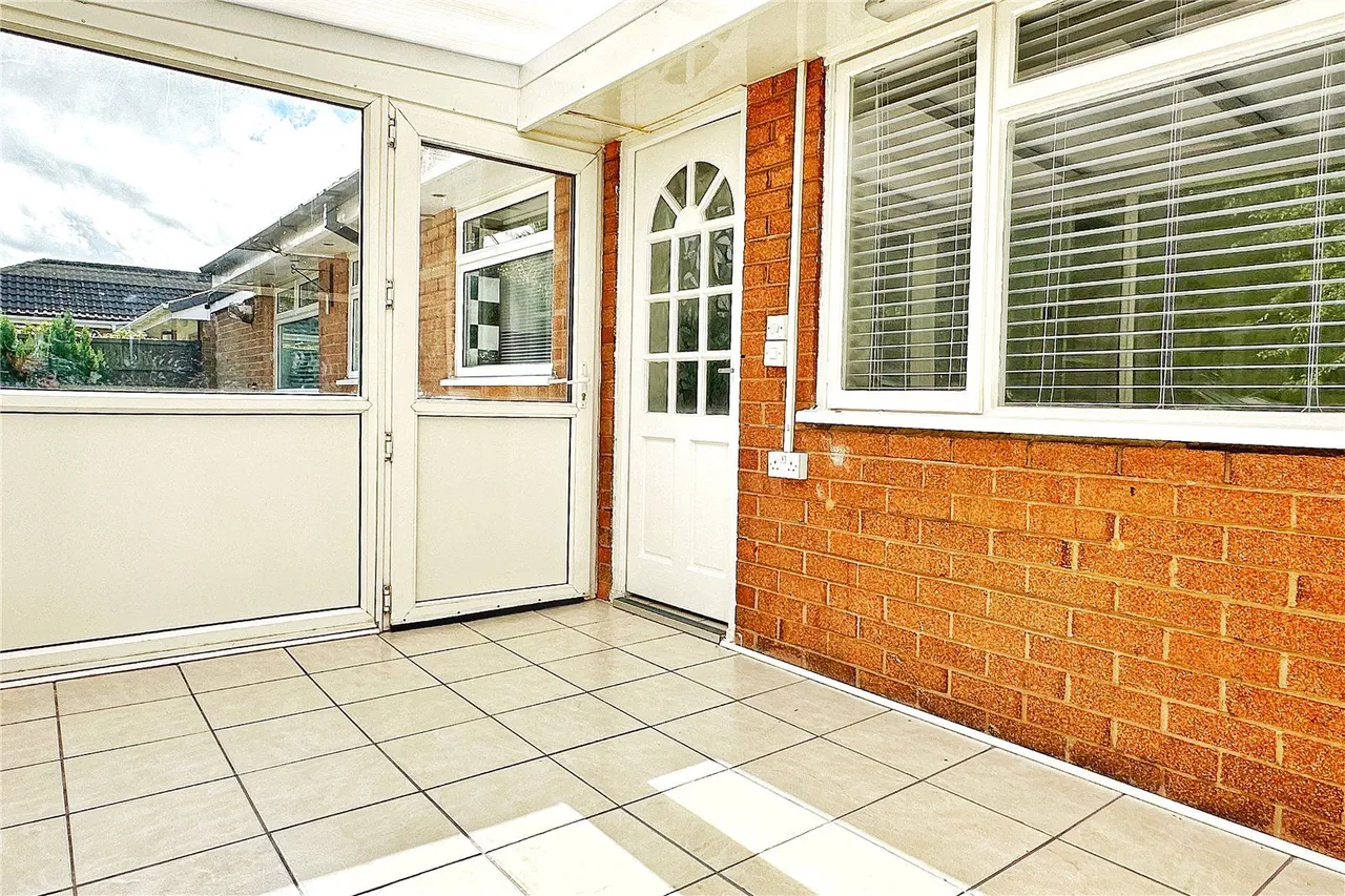 Mayfair Close, Dukinfield, SK16, photo 14