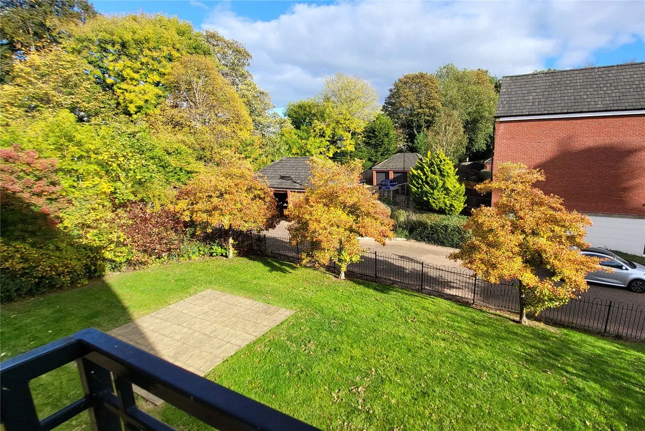 Mansion Gate Mews, Chapel Allerton, LS7, photo 11