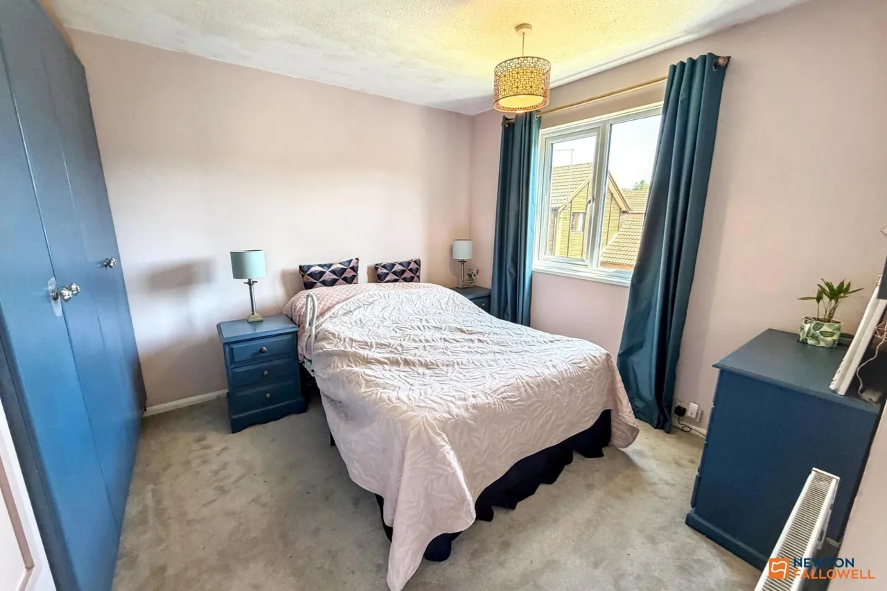 Hazel Croft, Werrington, PE4, photo 5
