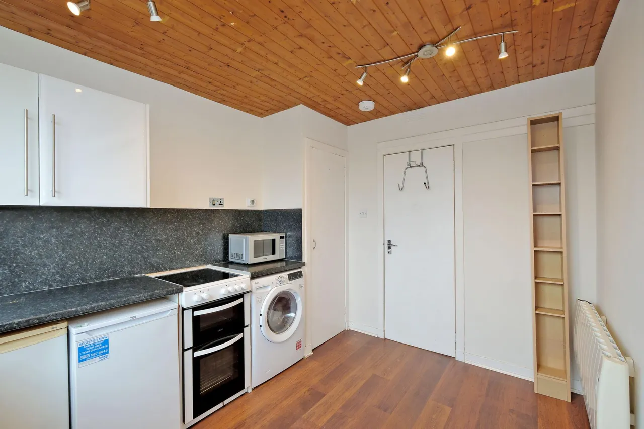 Jackson Terrace, The City Centre, AB24, photo 7