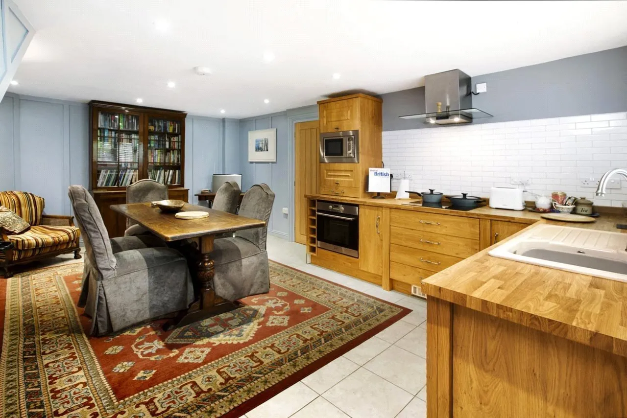 West Street, Dunster, TA24, photo 15