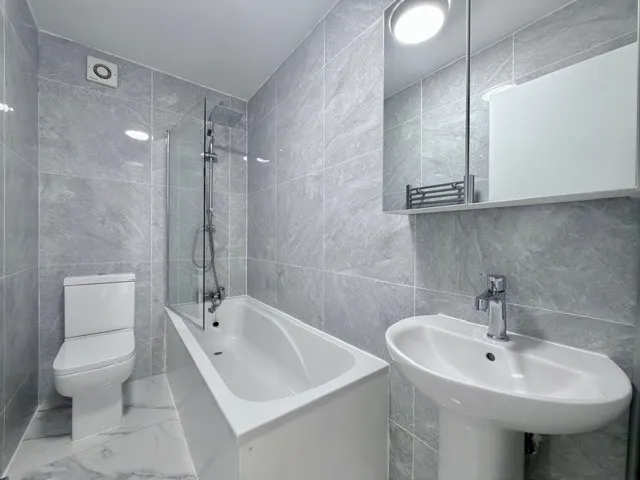 Gambole Road, SW17, photo 7