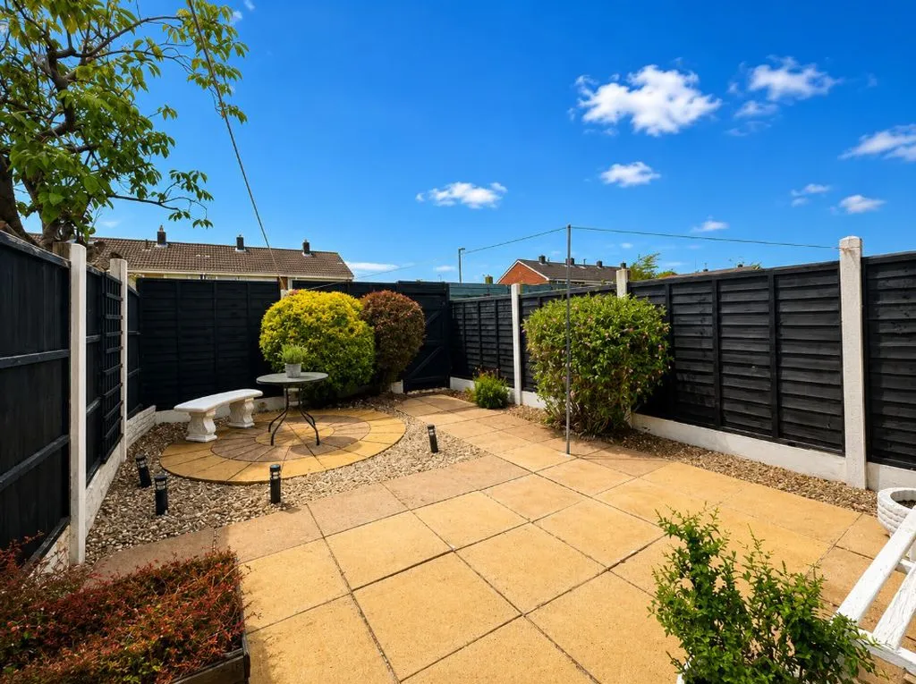 Ferndale Close, Burntwood, WS7, photo 16