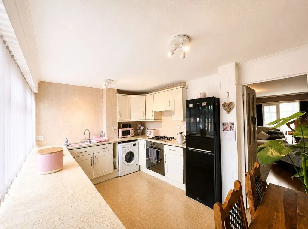 Ferndale Close, Burntwood, WS7, photo 6