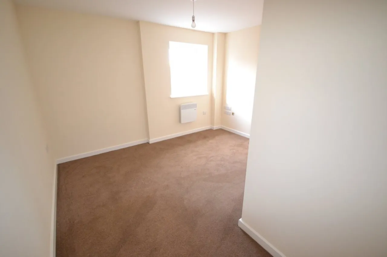 Crecy Court, Lee Circle, LE1, photo 8