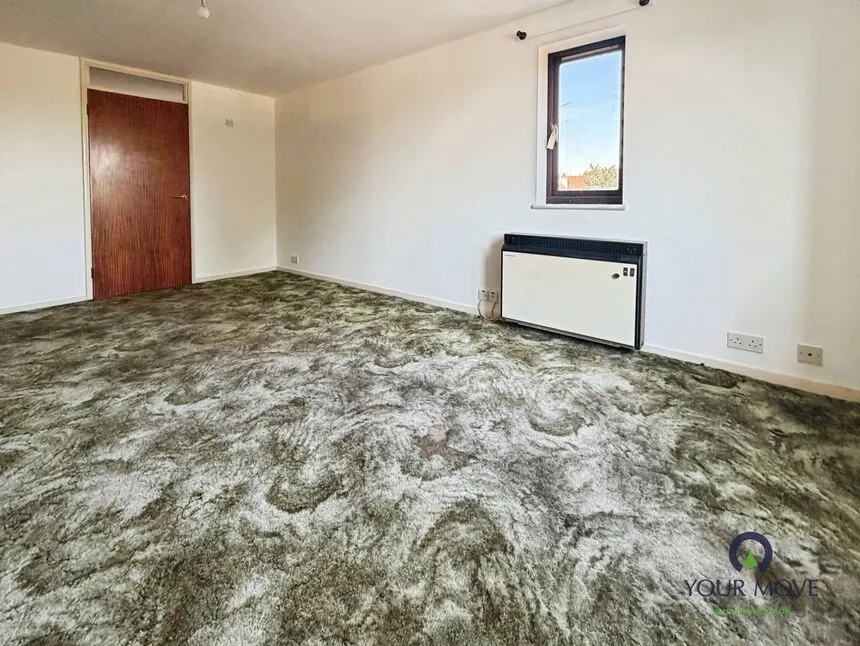 Selkirk Drive, Erith, DA8, photo 3