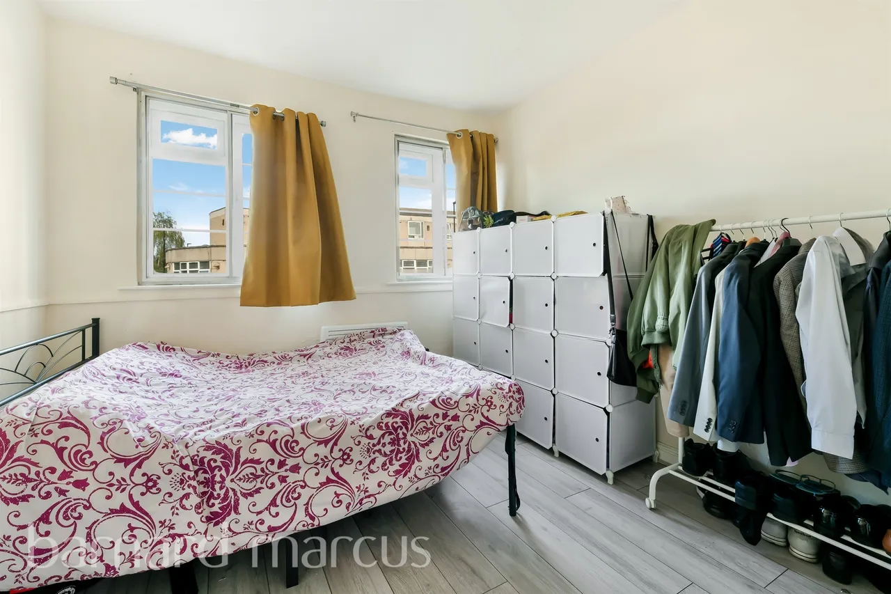 London Road, Morden, SM4, photo 10