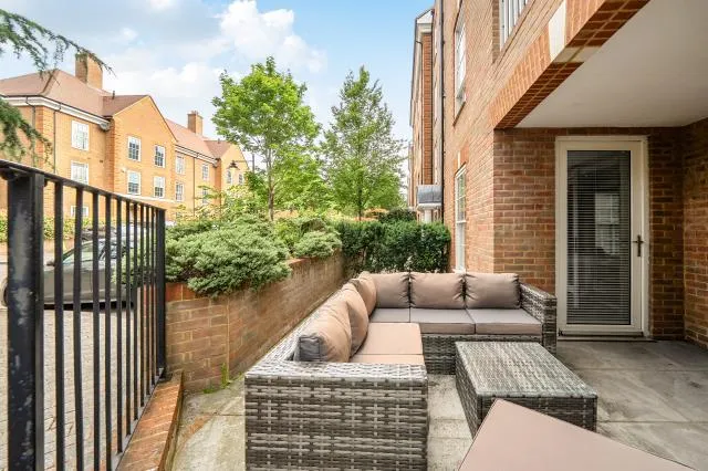 Ashridge Close, London, N3, photo 18