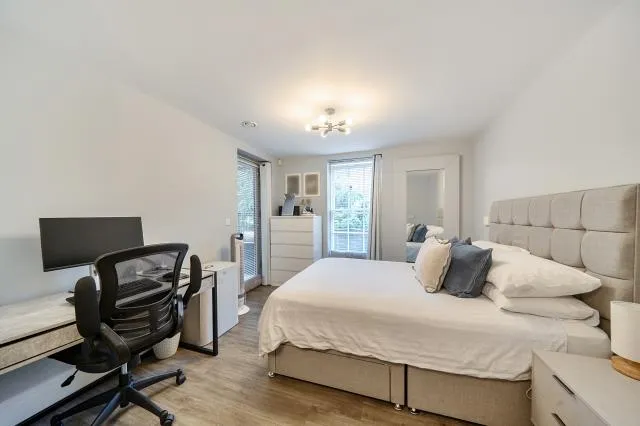 Ashridge Close, London, N3, photo 14