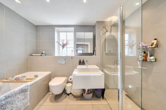 Ashridge Close, London, N3, photo 15