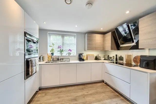 Ashridge Close, London, N3, photo 8
