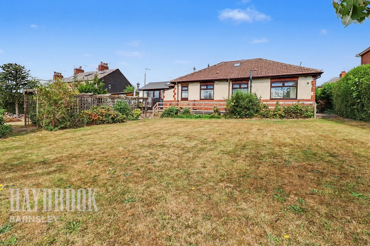 Barnsley Road, Dodworth, photo 19