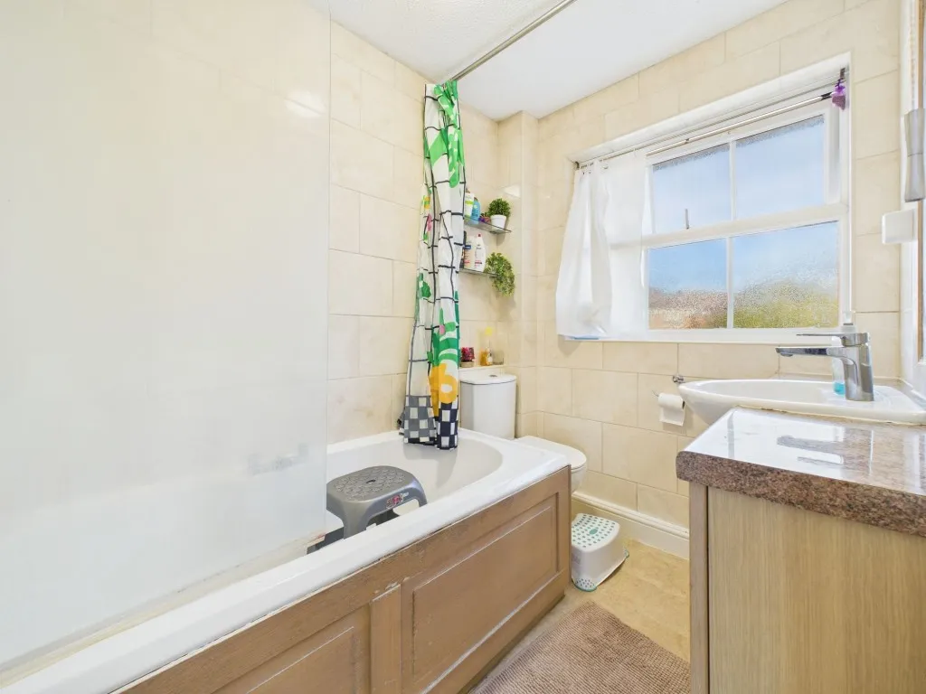 Fernhurst Road, Calcot, RG31, photo 11