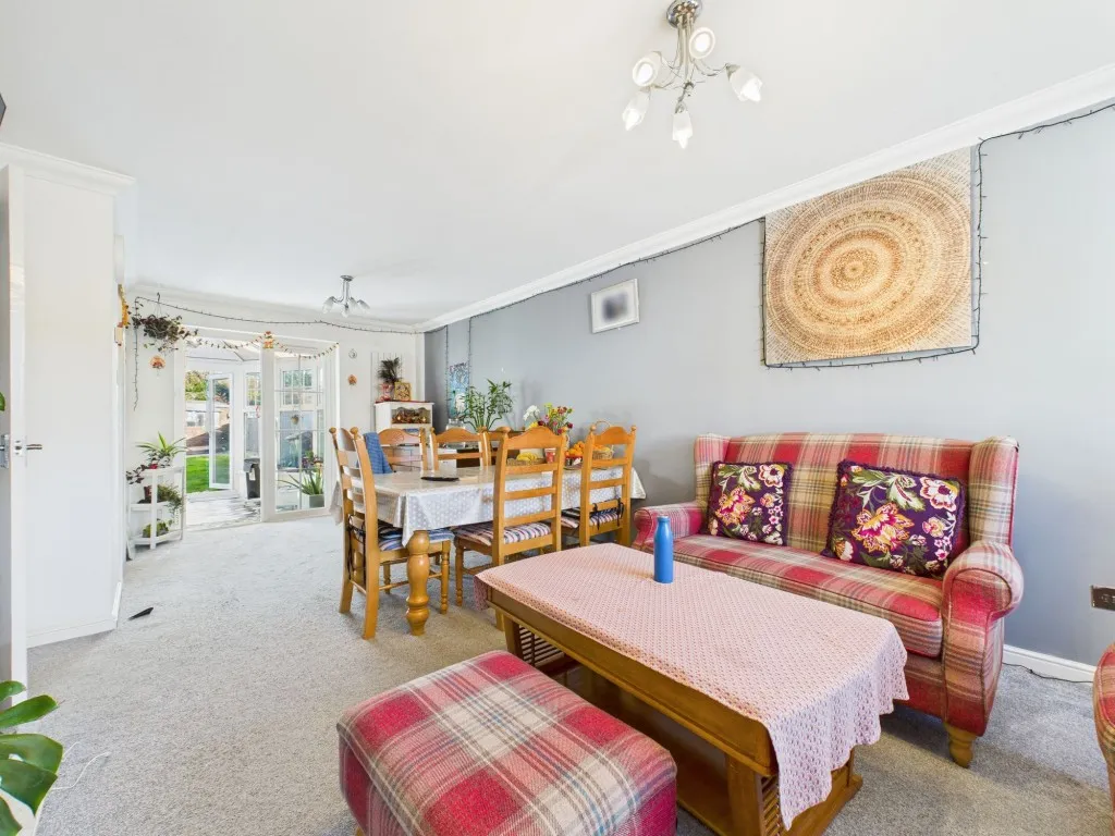 Fernhurst Road, Calcot, RG31, photo 2