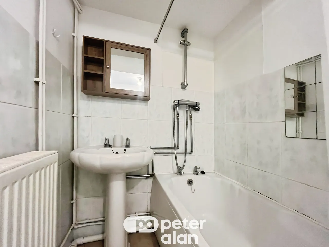High Street, Pontyclun, CF72, photo 5