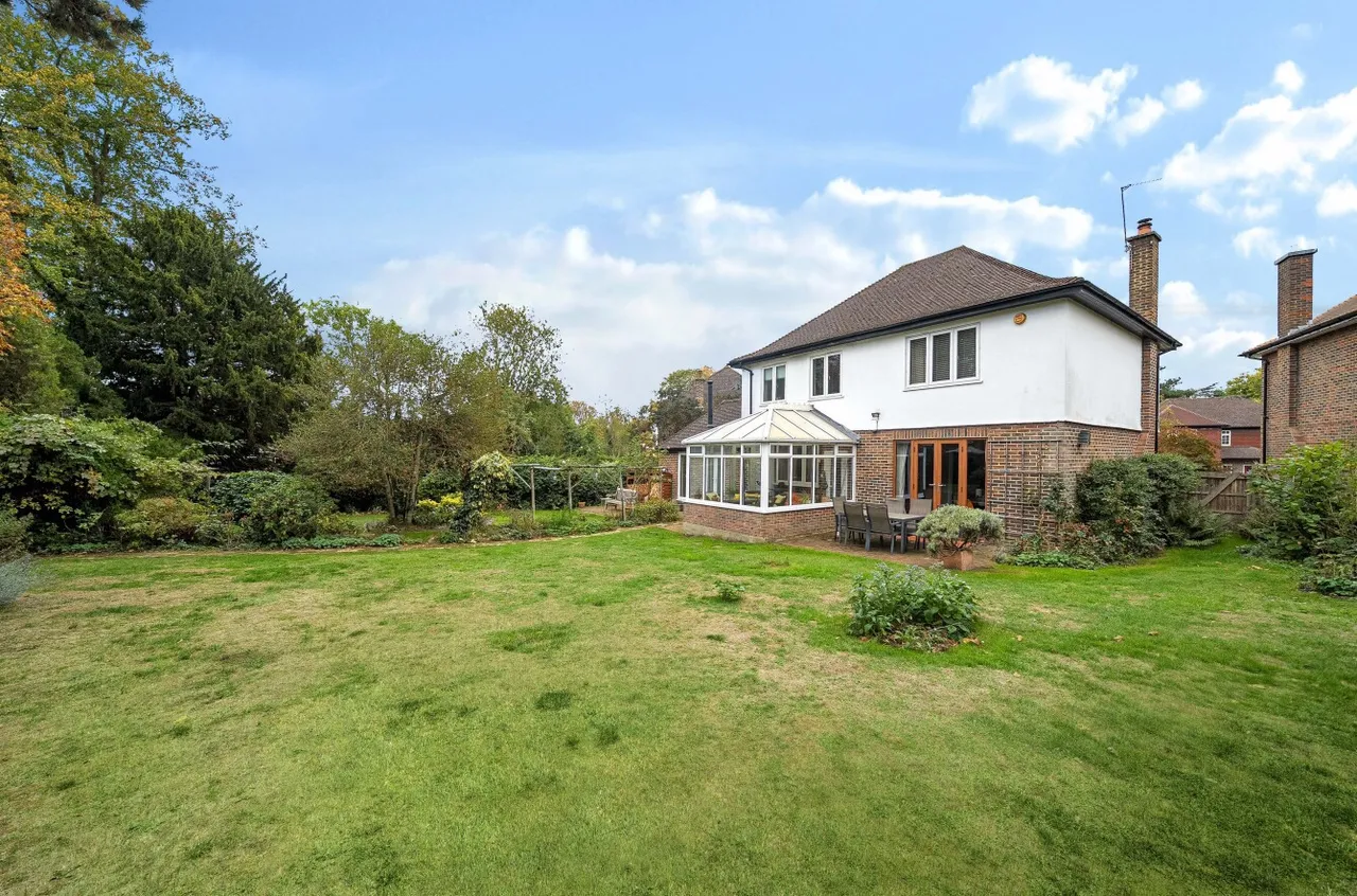 Chislehurst, Kent, photo 13