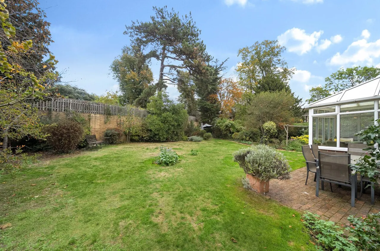 Chislehurst, Kent, photo 12