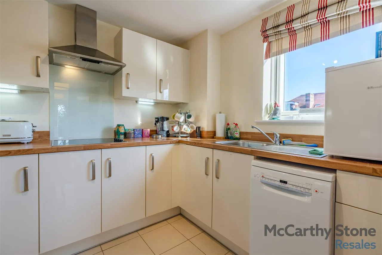 Kenton Road, Newcastle Upon Tyne, NE3, photo 5