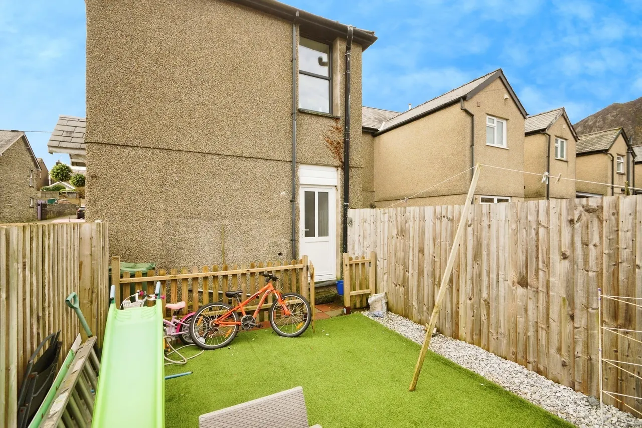 Benar Road, Blaenau Ffestiniog, LL41, photo 10