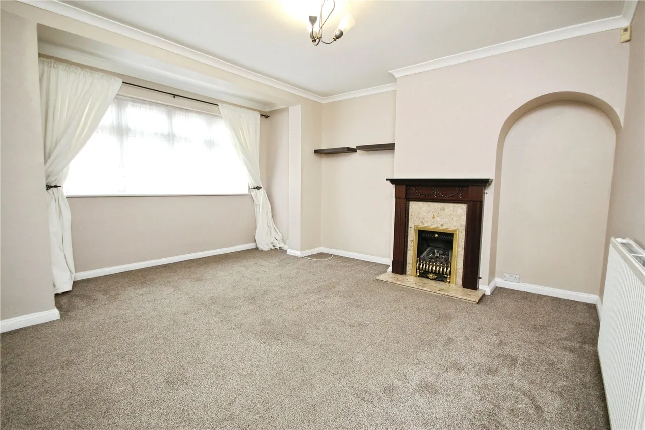 Cannington Road, Dagenham, RM9, photo 4